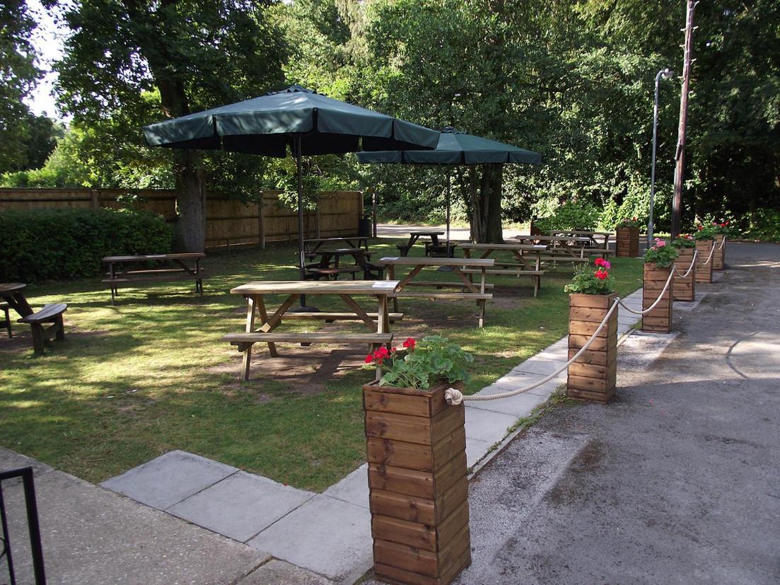 Muscovy Lodge With Hot Tub At Tattershall Lakes Country Park Exterior foto